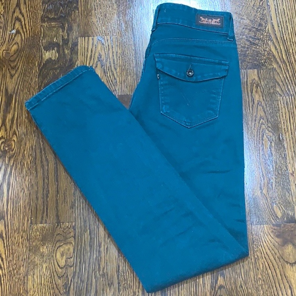 Levi’s Mid Rise Skinny Jeans